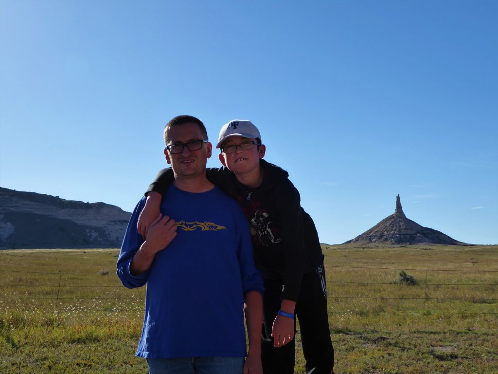Vacation in Nebraska Family Well Traveled visits Chimney Rock