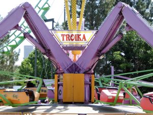 Ultimate Guide to Elitch Gardens Troika