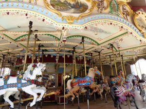 Ultimate Guide to Elitch Gardens Carousel