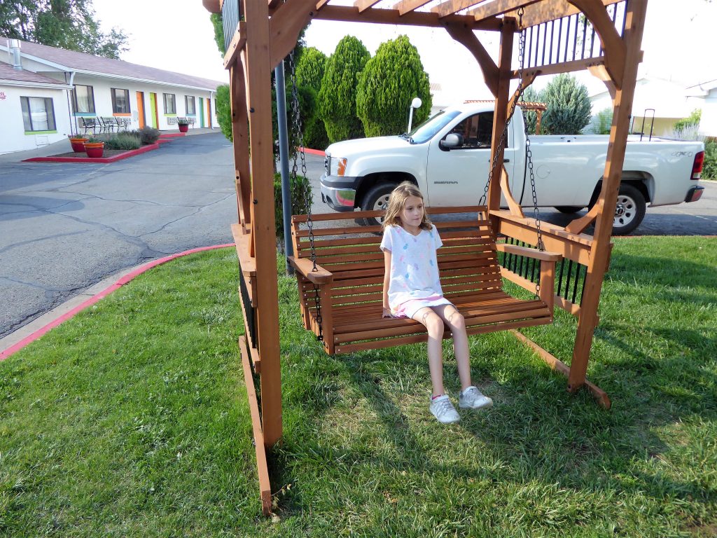 Retro Inn Courtyard Swing