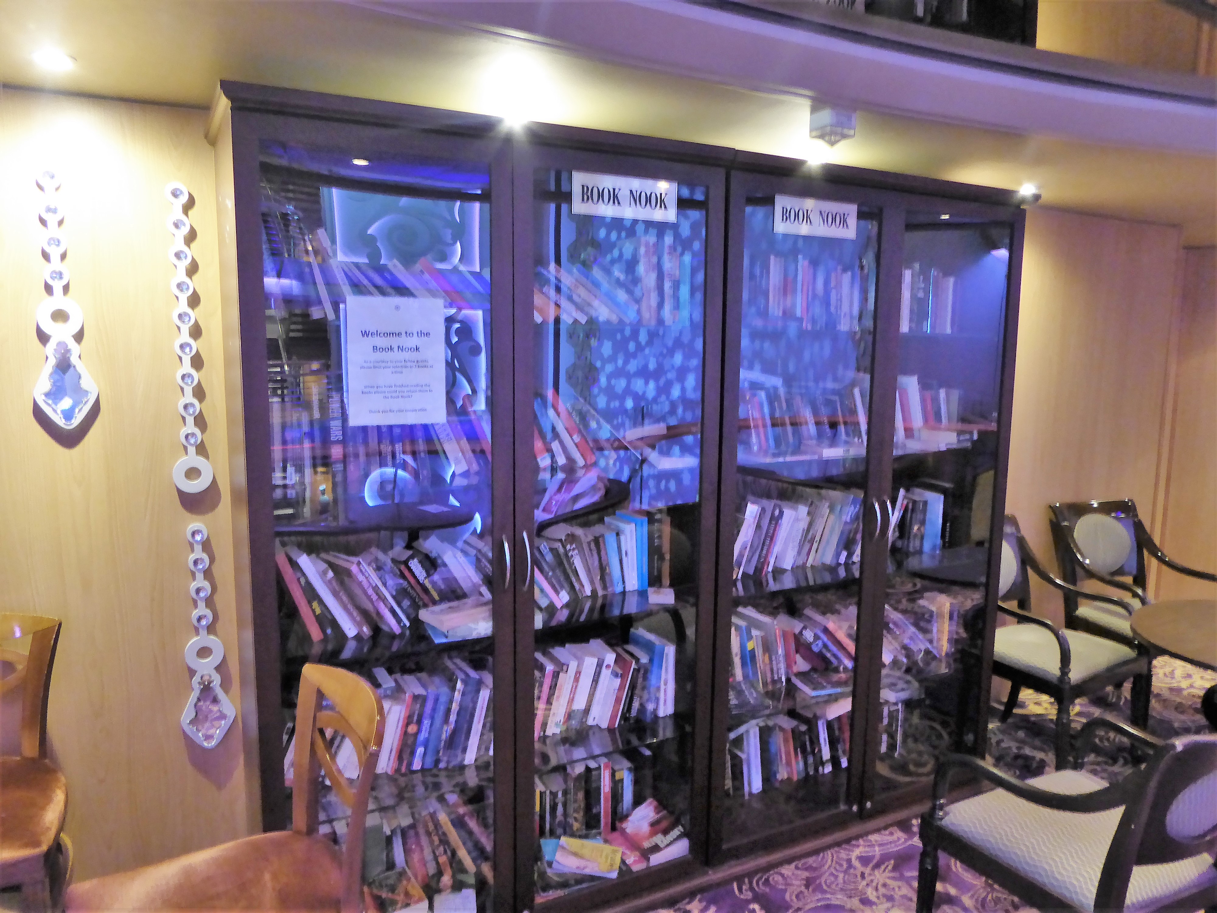 Brilliance of the Seas Book Nook