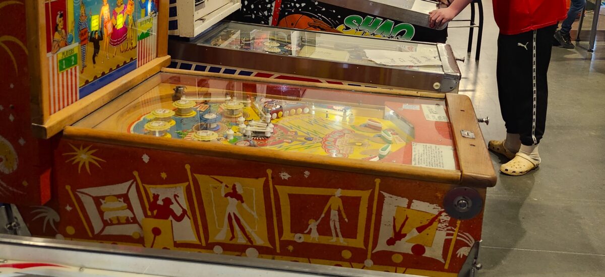 Spend an Hour at Pinball Hall of Fame