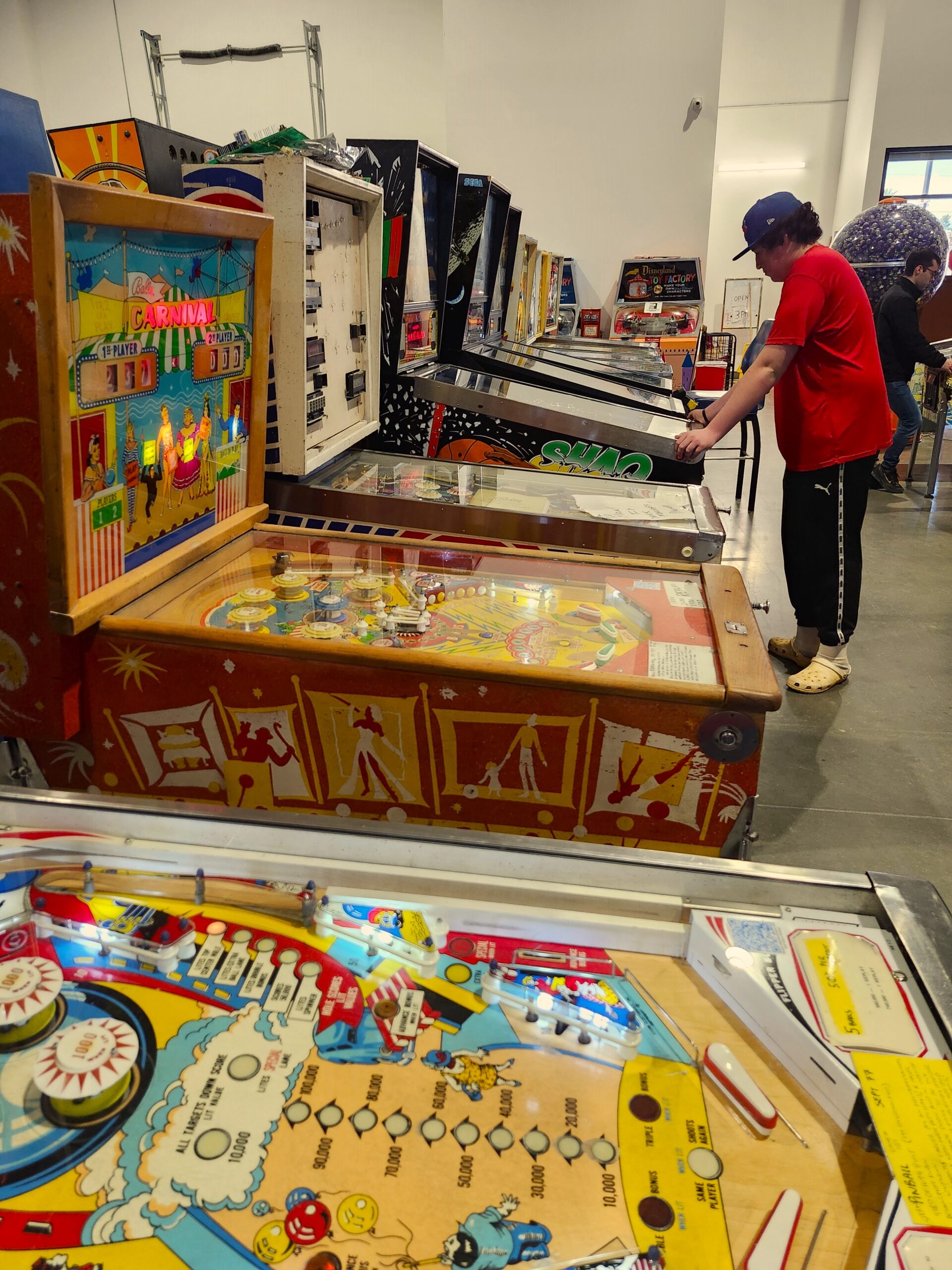 Spend an Hour at Pinball Hall of Fame